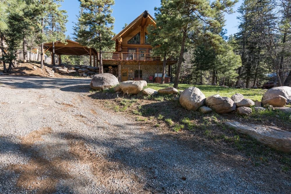 Bear Foot Lodge