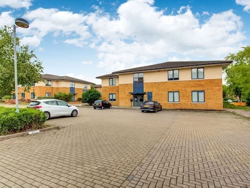Spacious Apartment in Milton Keynes near Gulliverâs Theme Park