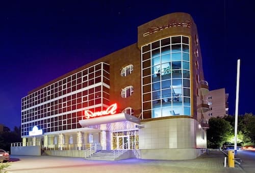 Hotel Avrora