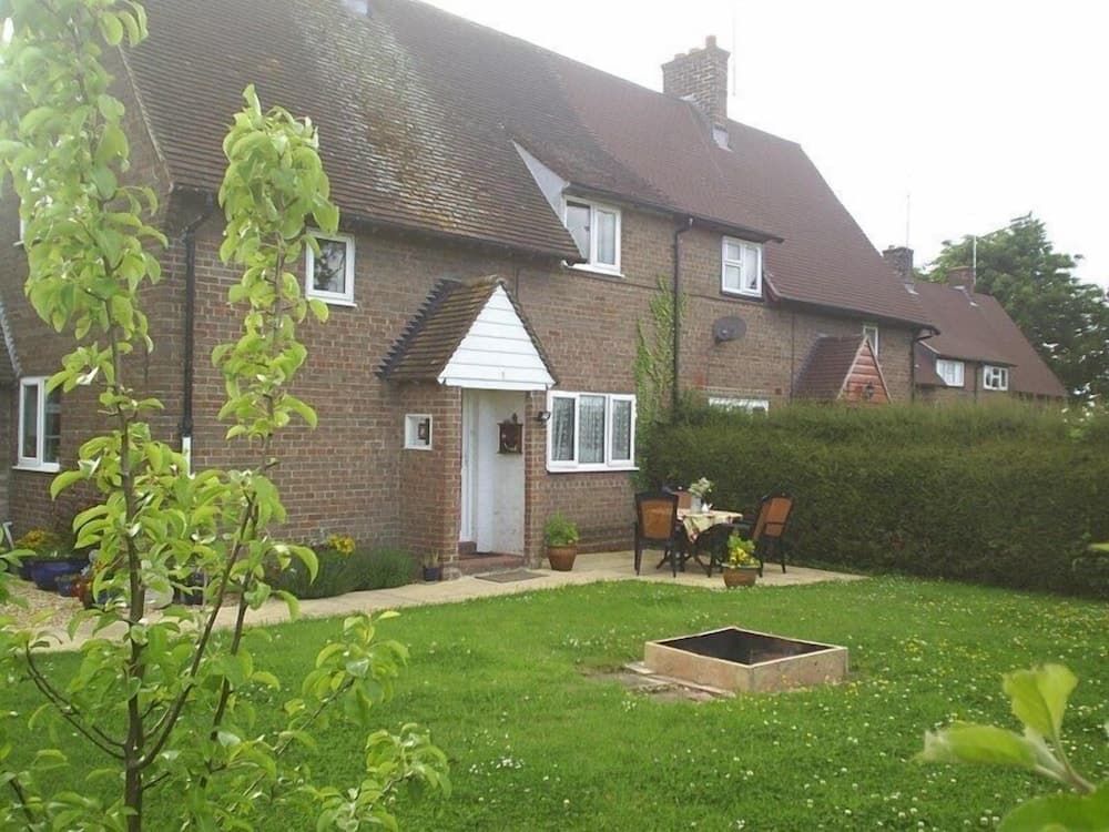 Avebury Life B&B