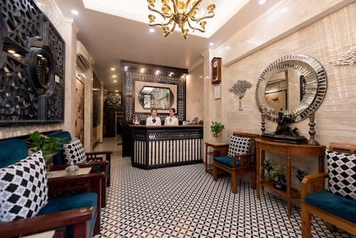 Prince II Hotel