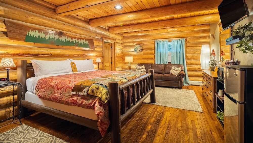 Dodge Peak Lodge