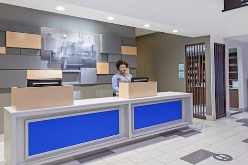 Holiday Inn Express & Suites Austin NW - Lakeway by IHG