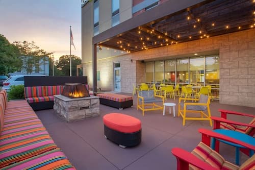Home2 Suites by Hilton Charlotte I-77 Tyvola Rd
