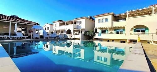 Sunrise Village
