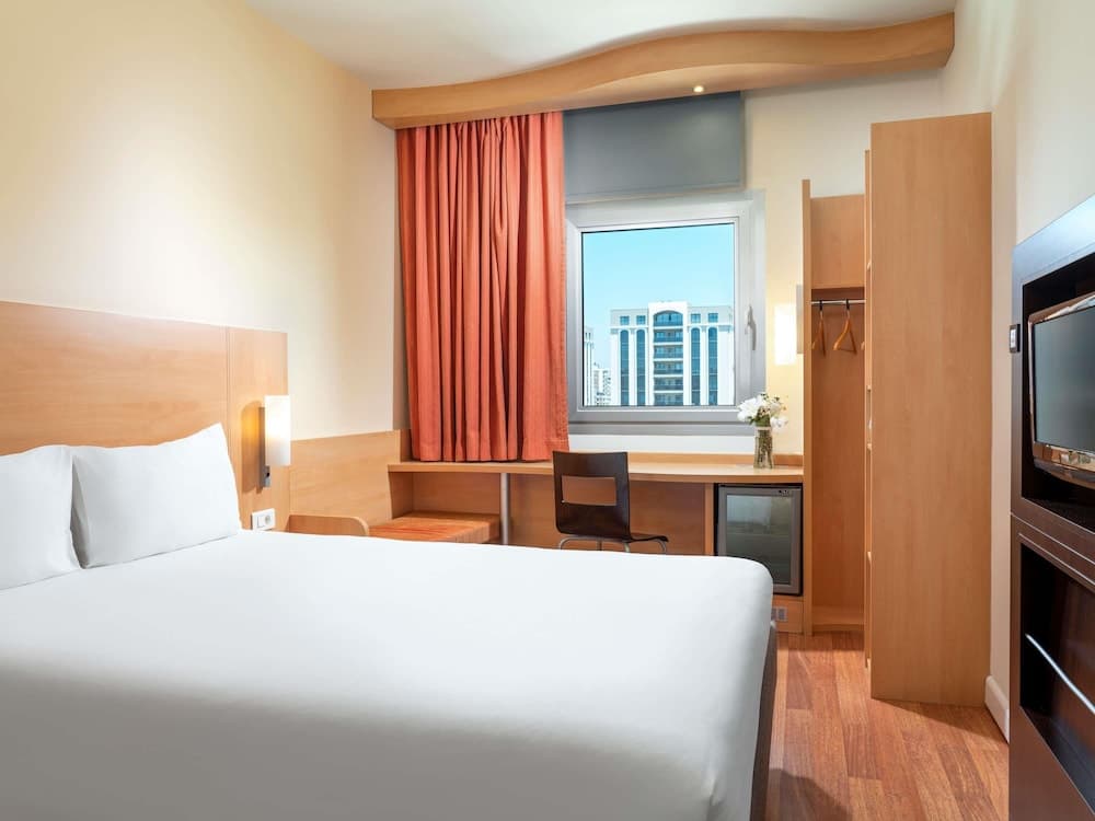 ibis Adana