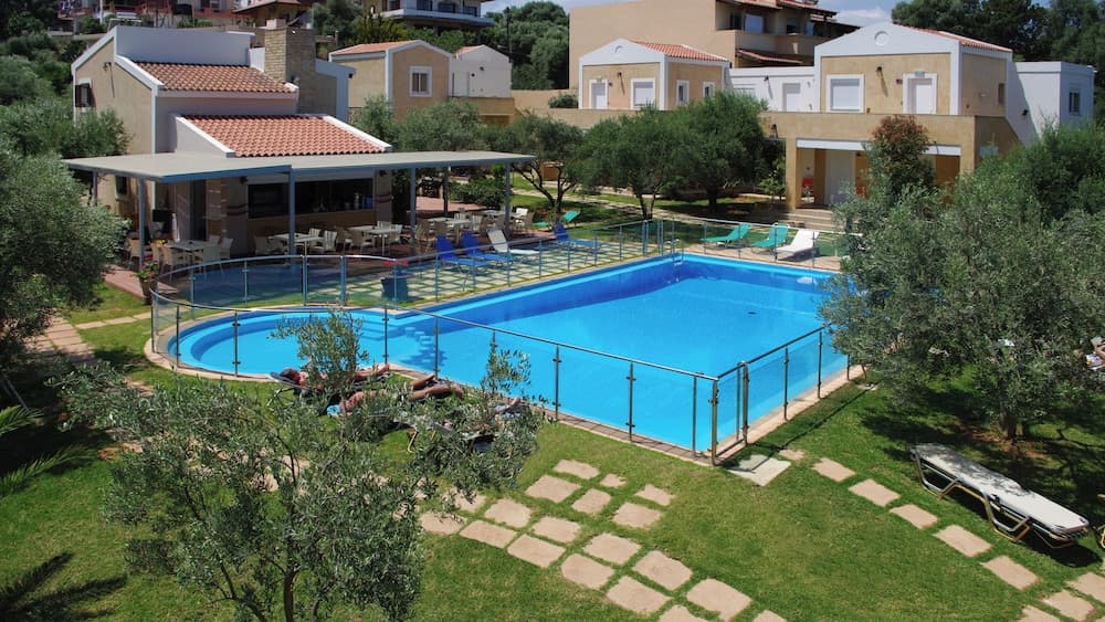 Elea apartments