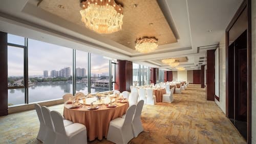 Intercontinental Changzhou by IHG