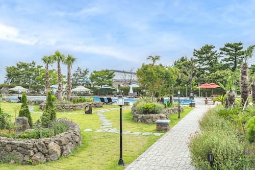 Hallim Resort