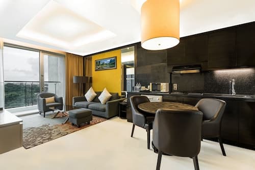 DoubleTree Suites by Hilton Bengaluru Outer Ring Road