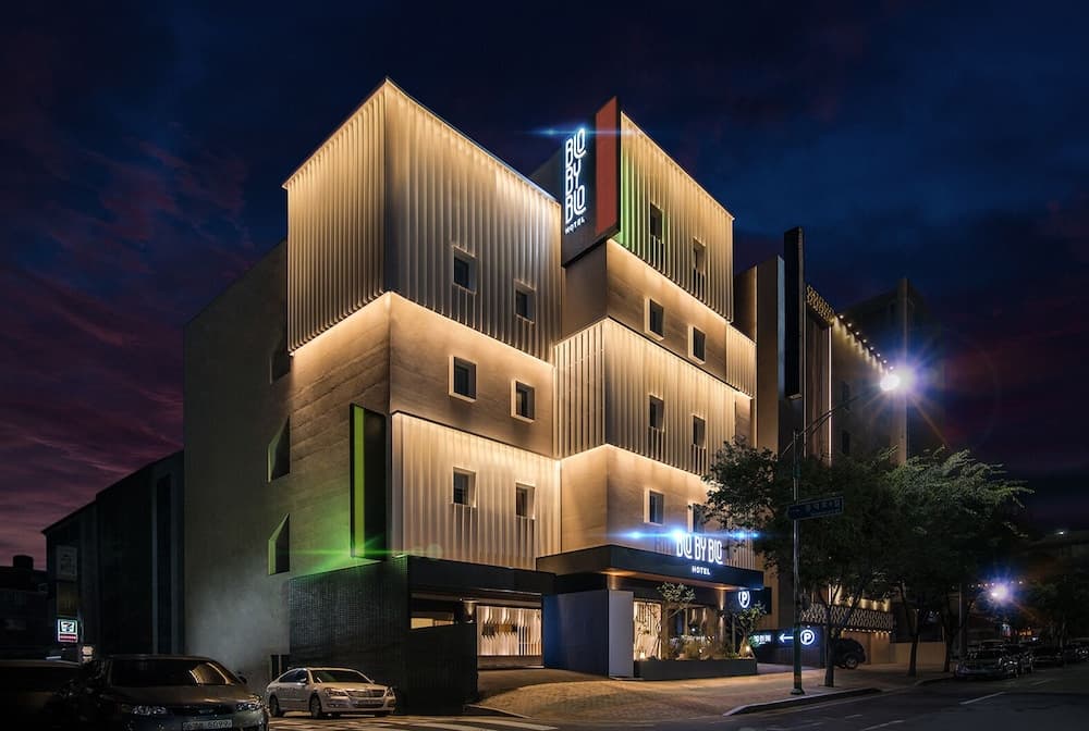 Blo By Blo Hotel