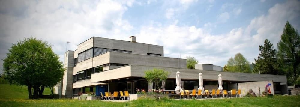 Centre de Sornetan