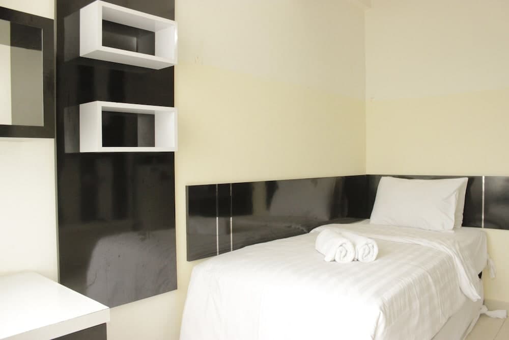 Comfortable Studio Room Apartment at Stanford Jatinangor