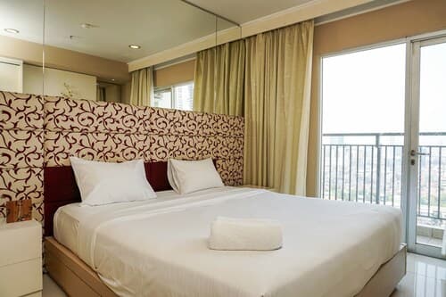 Trendy & Relaxing 2BR at The Suite Metro Apartment