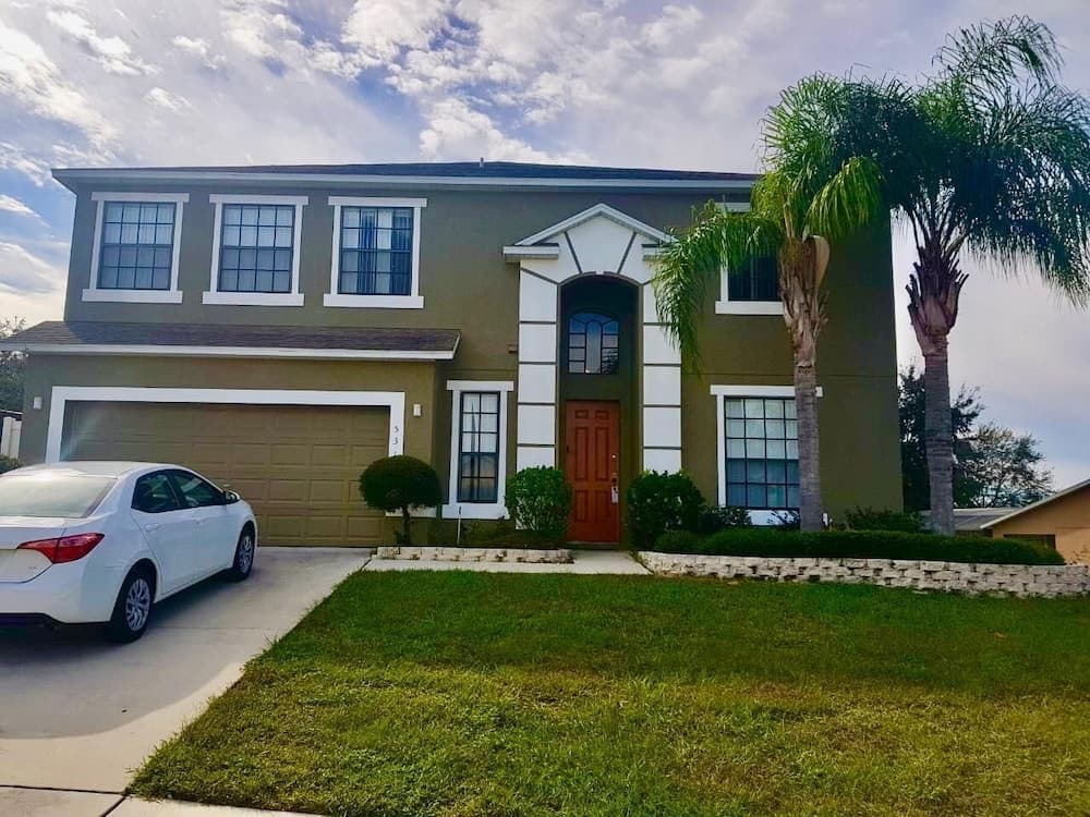 Five Bedroom Pool Home - 531cr - Vusa