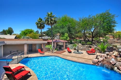 Resort-like w/ Tennis, Bocci, Golf & Games Galore!