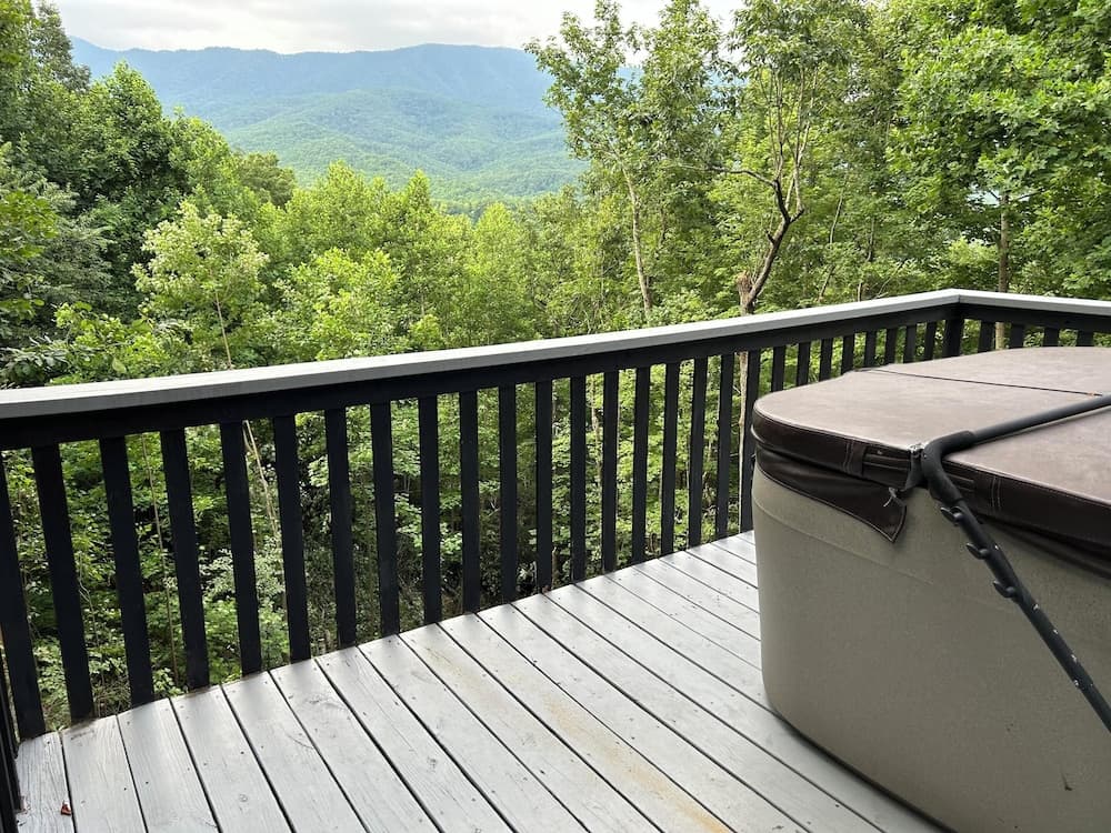 Little Bear by Jackson Mountain Rentals