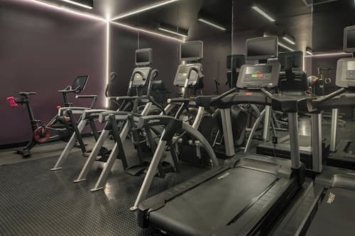 Moxy Oakland Uptown