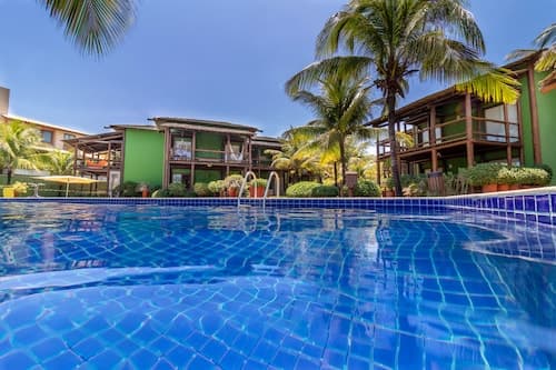 IT10 Bangalô Duplex 3 Suítes Pé na Areia