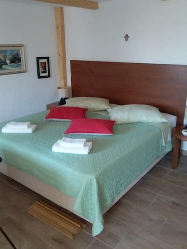 Apartment Mir