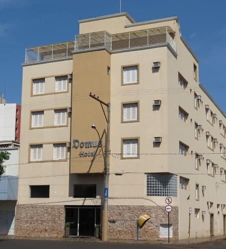 Domus hotel