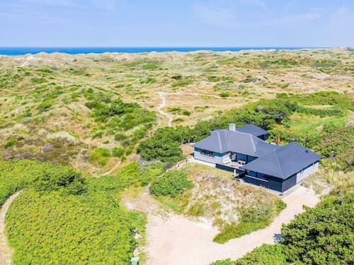 Holiday Home in Henne