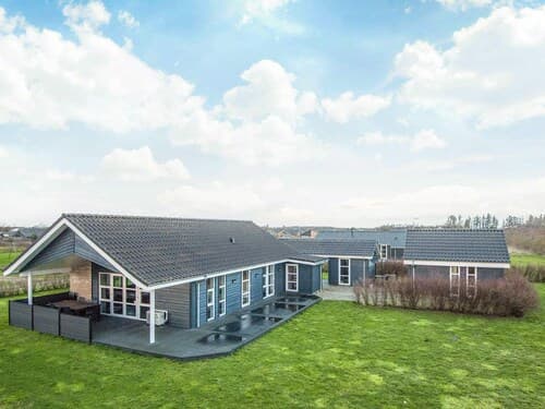 5 Star Holiday Home in Tarm