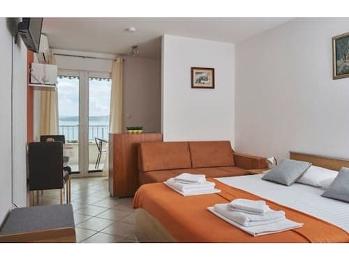Apartment Studio With Sea View for 2-3 People