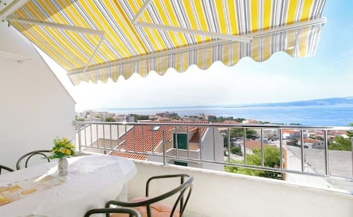 Sea View Apartment for 2-3 People - Family