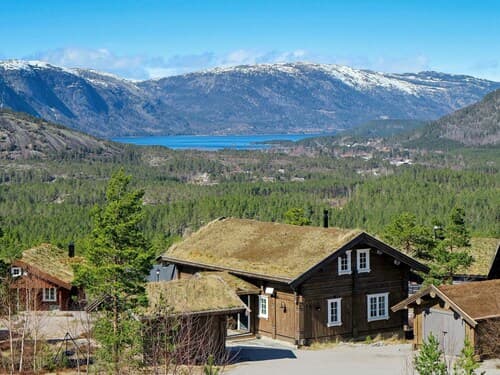 15 Person Holiday Home in Treungen