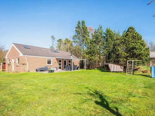 5 Star Holiday Home in Norre Nebel
