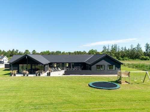 5 Star Holiday Home in Norre Nebel
