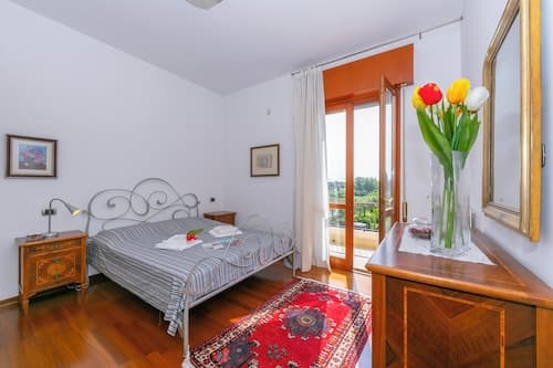 Casa Michelangelo Lake Garda Terrace Apt Sleeps 6 + AC