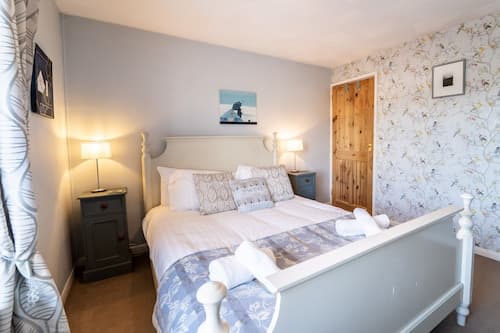 Seaside Snug