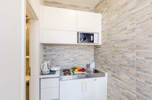 Miracle Apartments