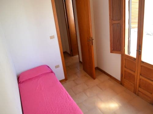 Charming Holiday Home Near The Beach With A Terrace Parking Available, Pets