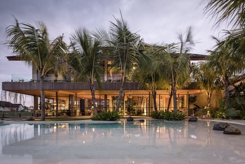 Exceptional Architect's 5BR Villa, an Oasis Gem in Canggu Centre
