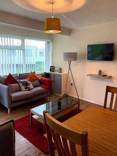 Cosy and Modern 2-bed House in Great Yarmouth