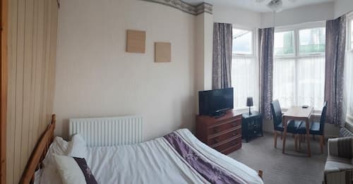 Apsley House Flat 2 - 2 Berth