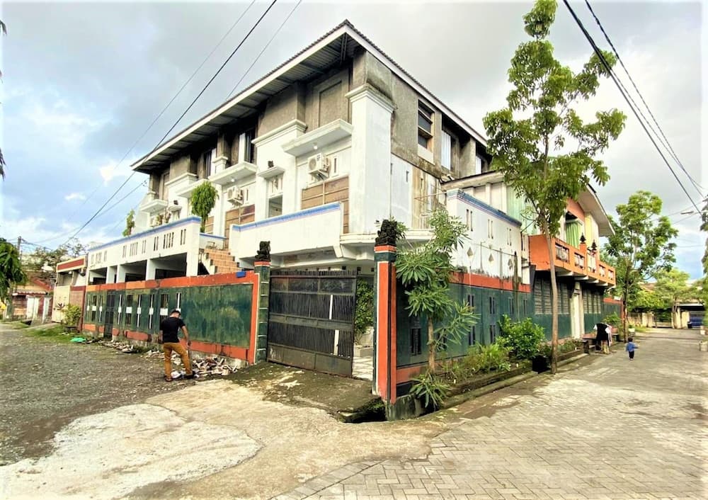 Buntusu Guest House