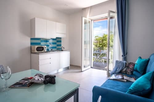 Family Apartment in Sorrento Centre
