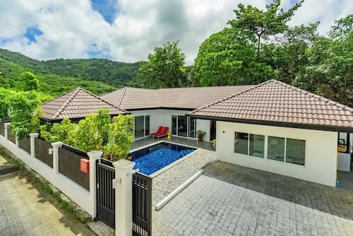 4 Br Private Pool Villa GA