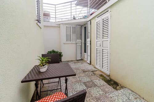 Apartments 4M