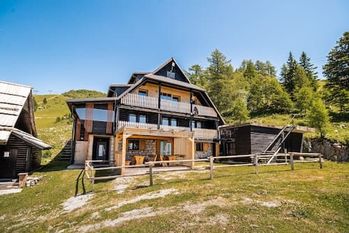 Apartments Zvoh, Krvavec, Ski-in, Ski-out