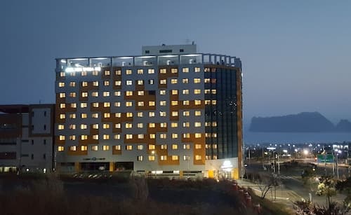 Grandmillions Hotel