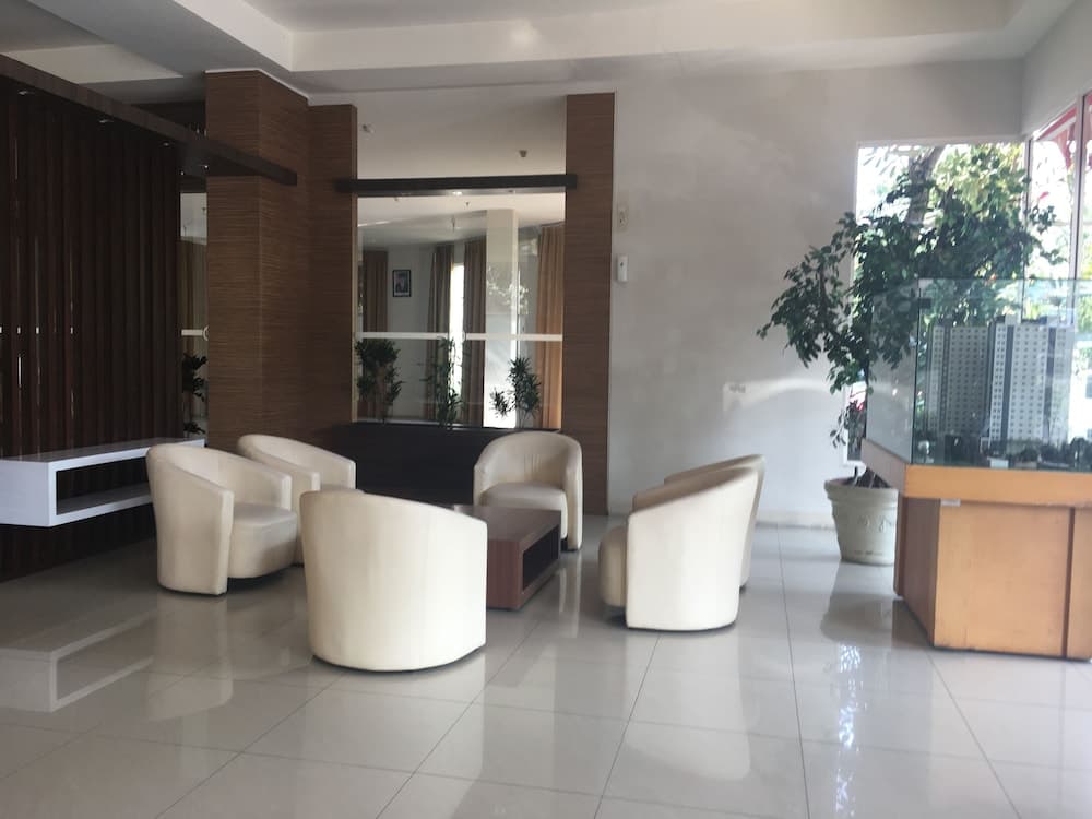 Chic and Cozy 2BR Apartment at Pinewood Jatinangor near JATOS