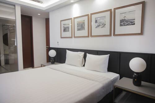 Premium 2BR Apartment near Marvell City Mall at The Linden