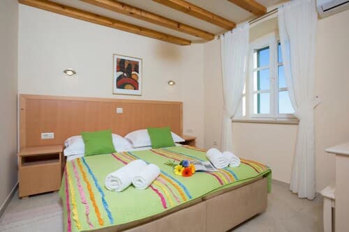 Pool Villa Dia /w Sauna & Jacuzzi Near Dubrovnik