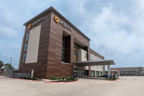 La Quinta Inn & Suites by Wyndham Corpus Christi Southeast