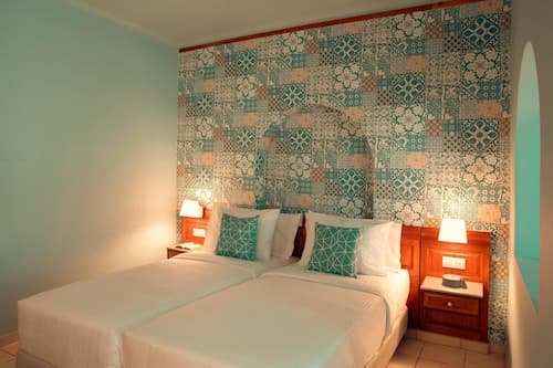 Zeus Eretria Resort